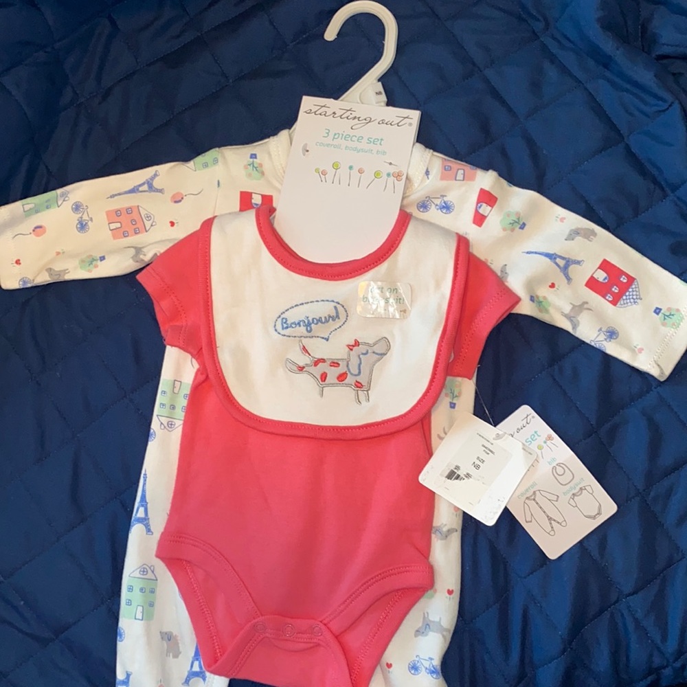New with tags, three piece set
